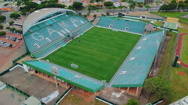 Apprendre à jouer au squash à la maison : guide étape par étape