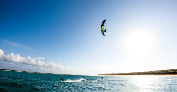 Test ailes de kitesurf : guide pratique et avis d'experts